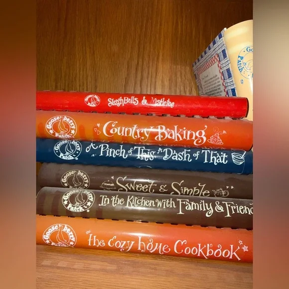 Gooseberry Patch Cookbook Collection - Picture 2 of 3